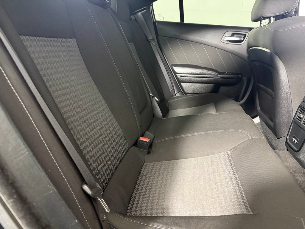 Used 2023 Dodge Charger R/T w/ Blacktop Package RWD image 28