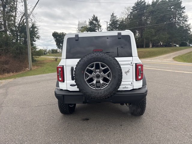 New 2025 Ford Bronco Badlands image 8