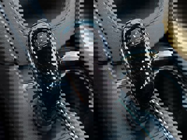 New 2026 Cadillac XT5 Premium Luxury image 16