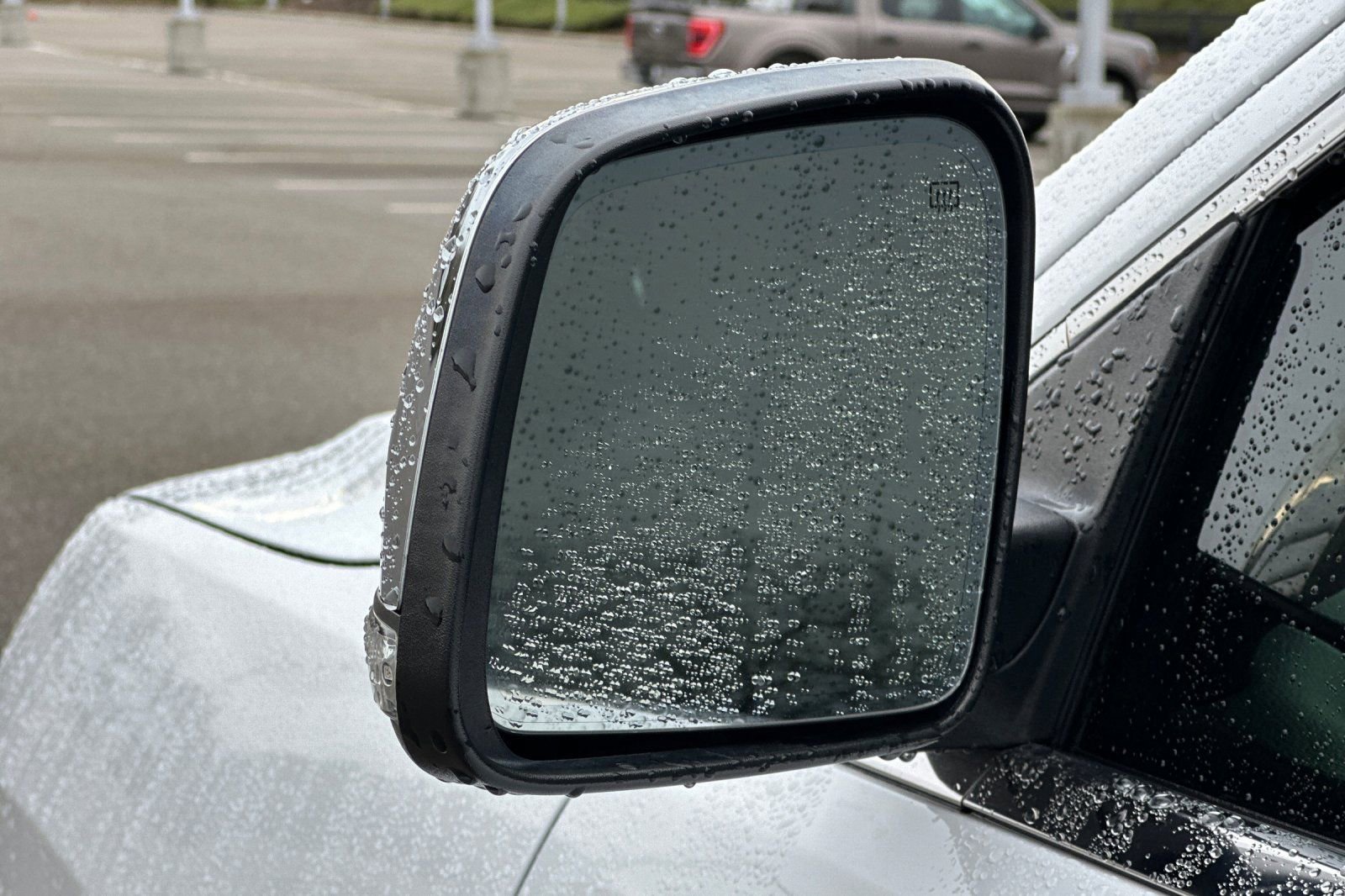 Used 2018 Jeep Grand Cherokee Limited image 54