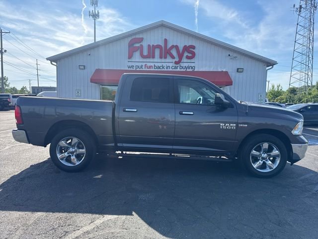 Used 2015 RAM 1500 Big Horn AWD/4WD image 2