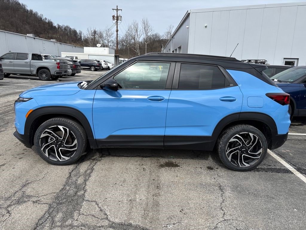 Certified 2024 Chevrolet TrailBlazer RS w/ Convenience Package image 3