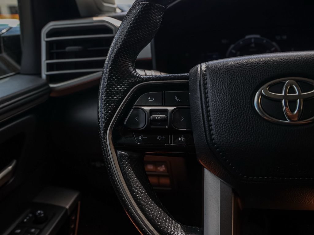 Used 2024 Toyota Tundra Limited AWD/4WD image 25