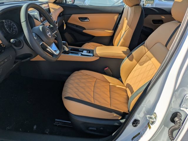 New 2025 Nissan Sentra SV w/ SV Premium Package FWD image 14
