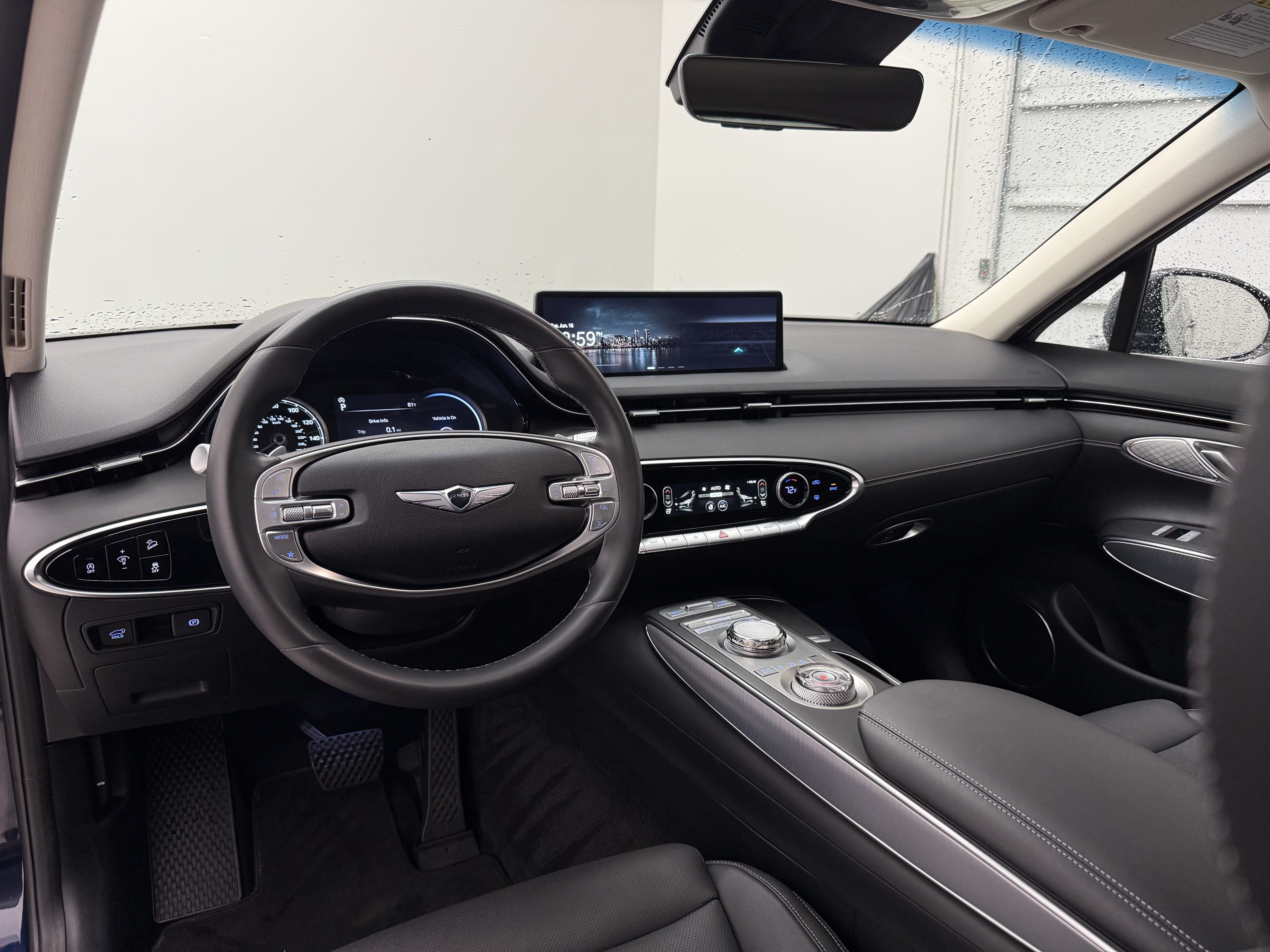 Used 2024 Genesis GV70 2.5T w/ Select Package AWD/4WD image 23