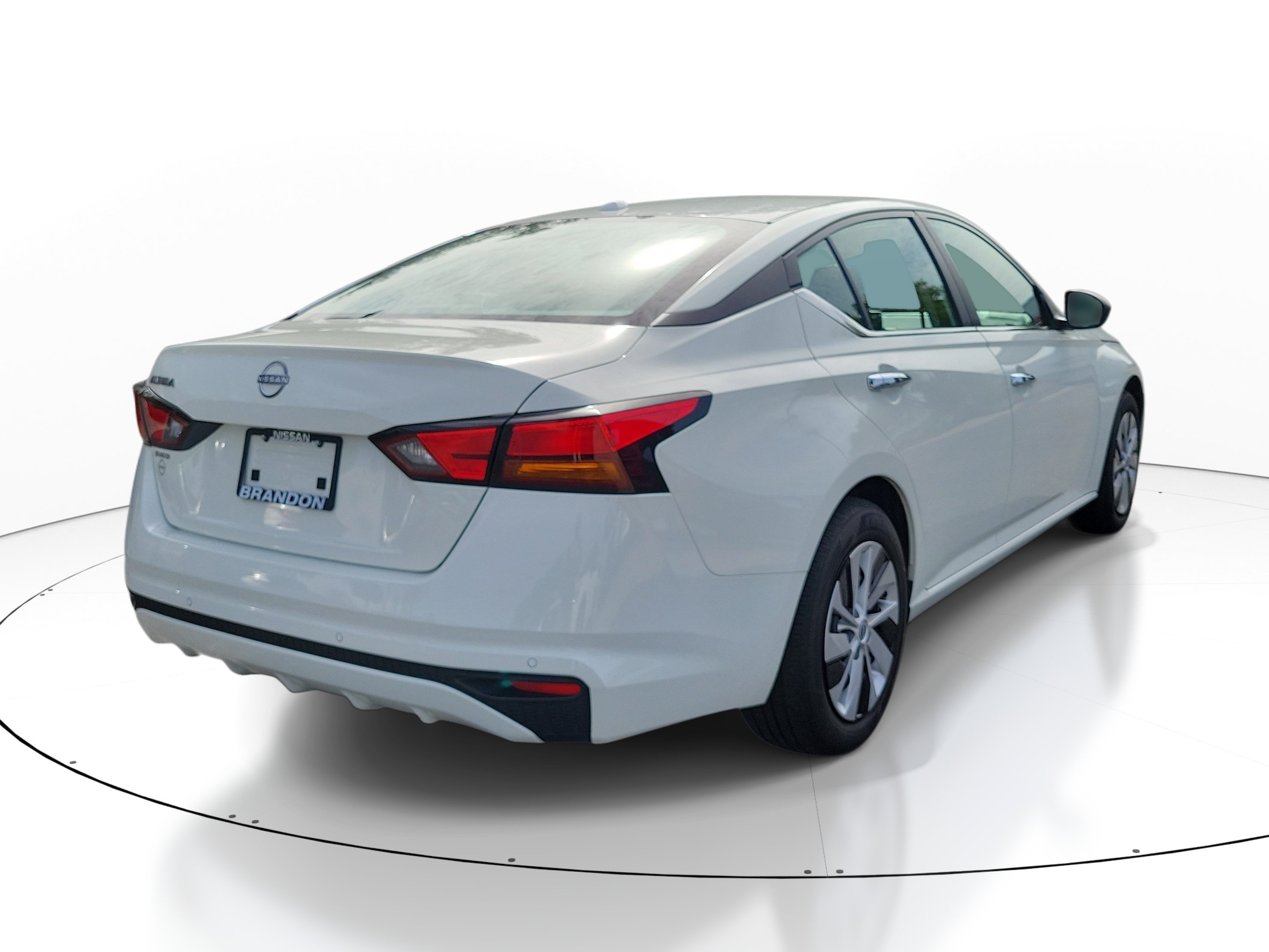 Certified 2025 Nissan Altima 2.5 S FWD image 7