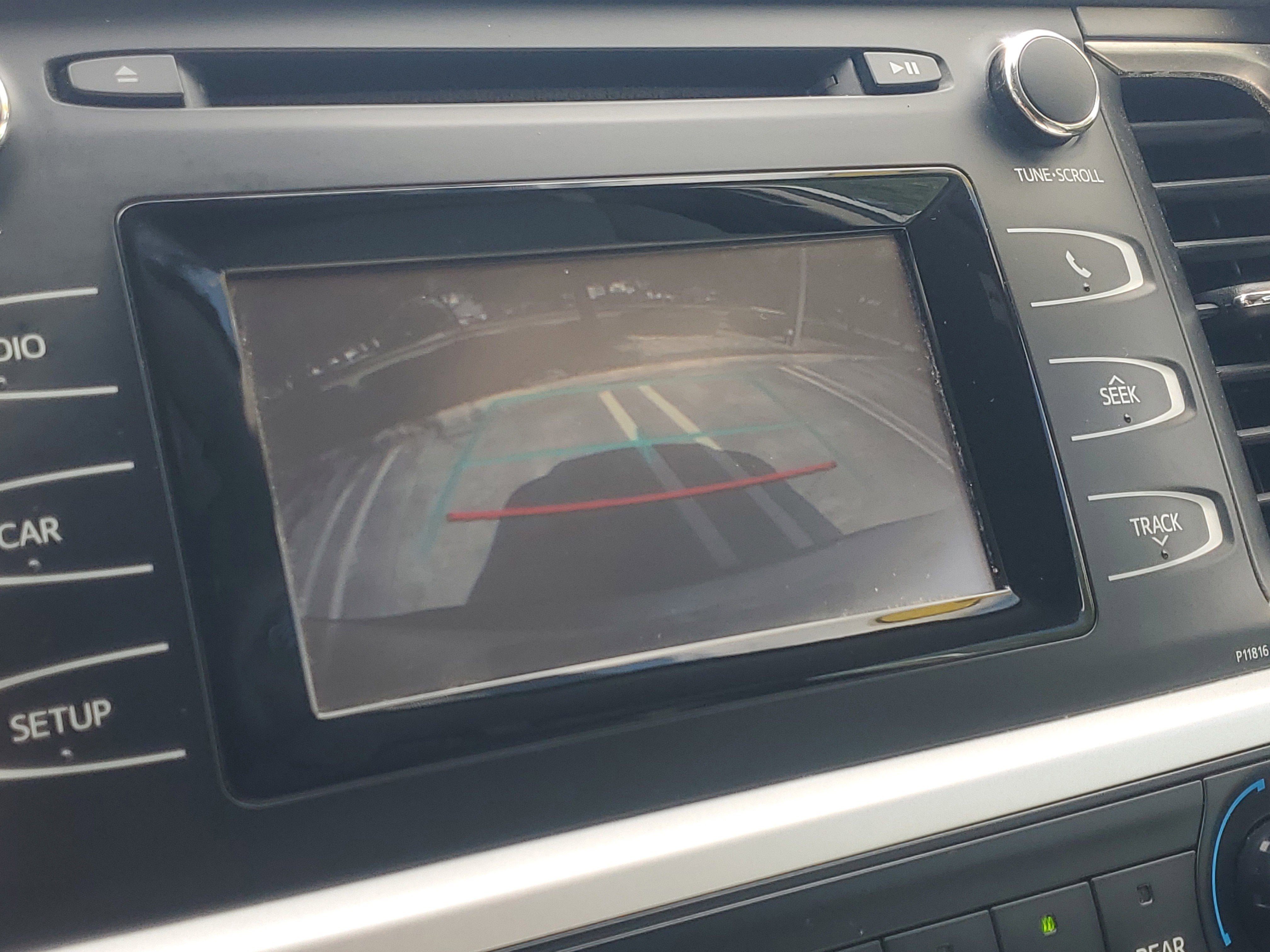 Used 2019 Toyota Highlander LE FWD image 28