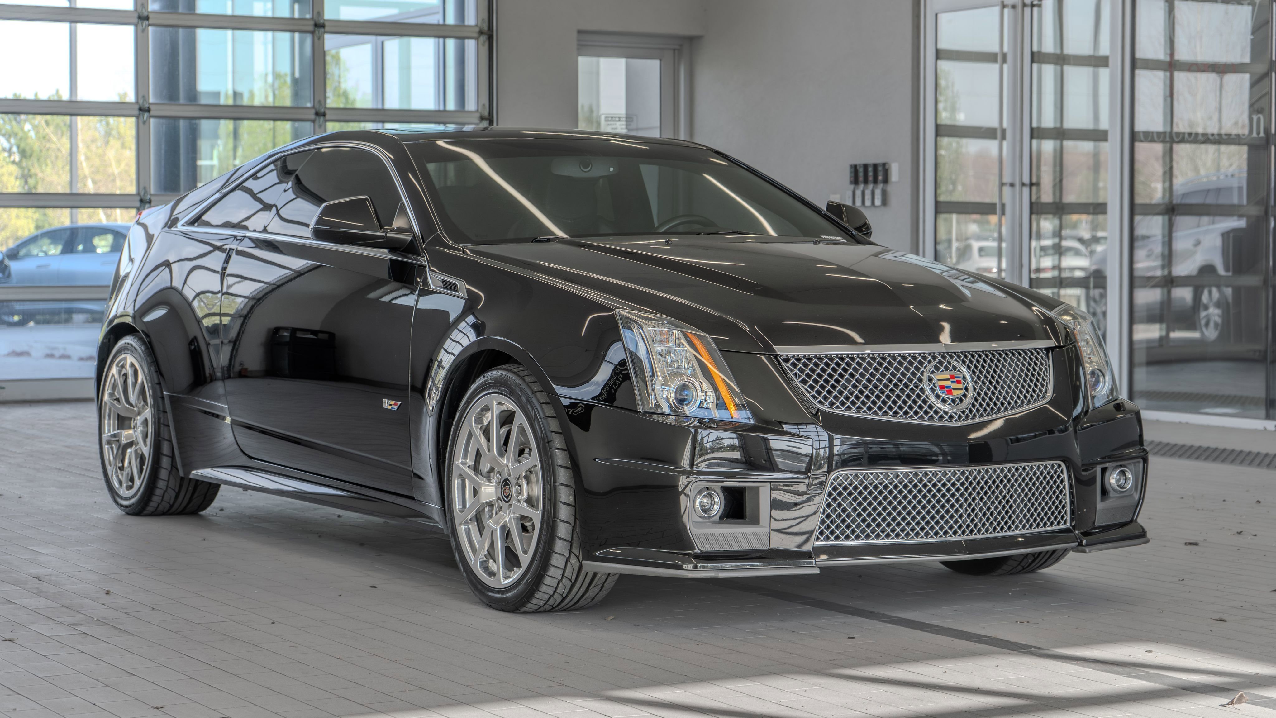 Used 2011 Cadillac CTS V w/ Wood Trim Package image 21