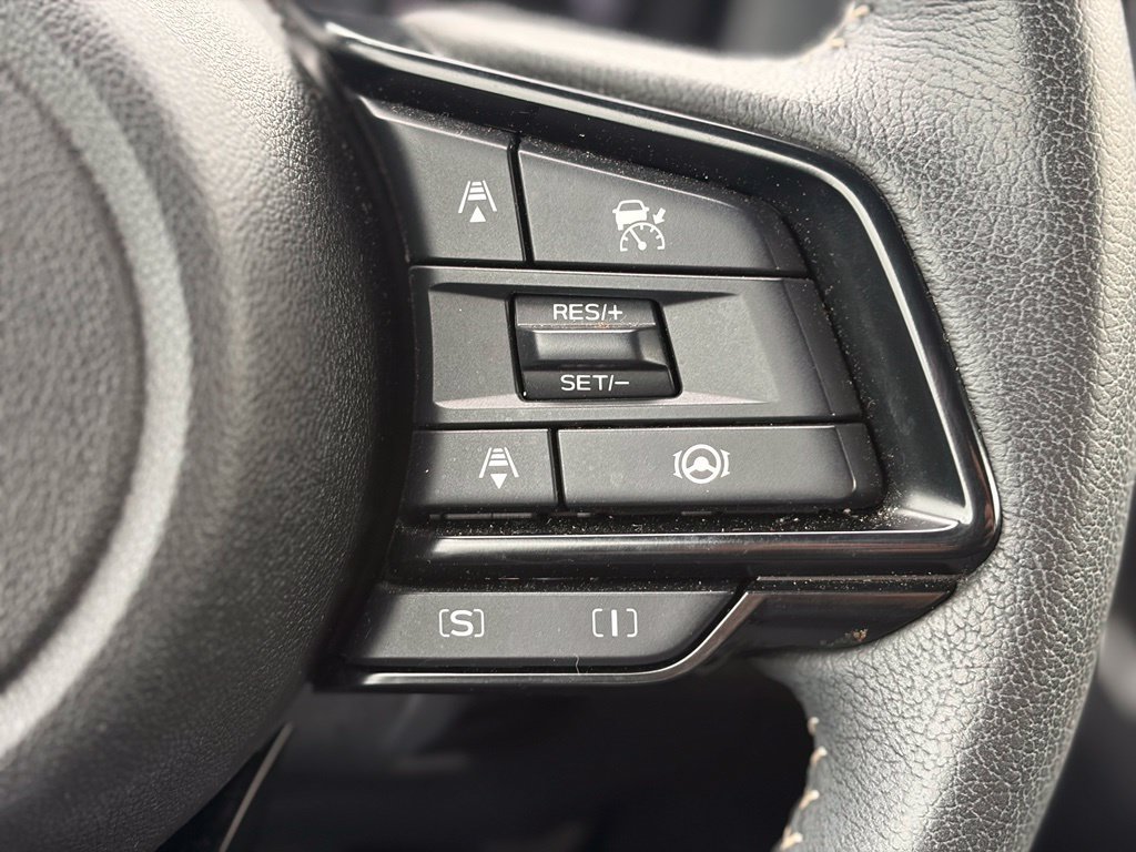 Used 2025 Subaru Forester Premium AWD/4WD image 26