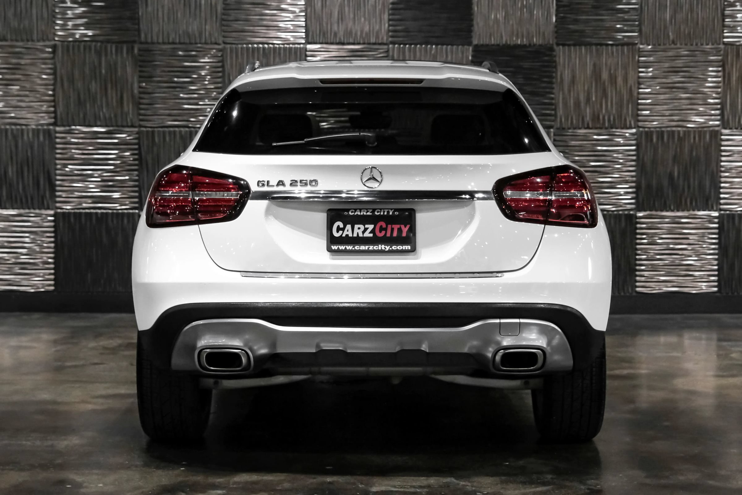 Used 2019 Mercedes-Benz GLA 250 image 9