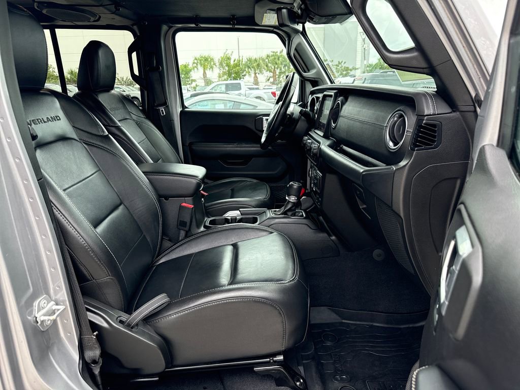 Used 2020 Jeep Gladiator Overland image 24