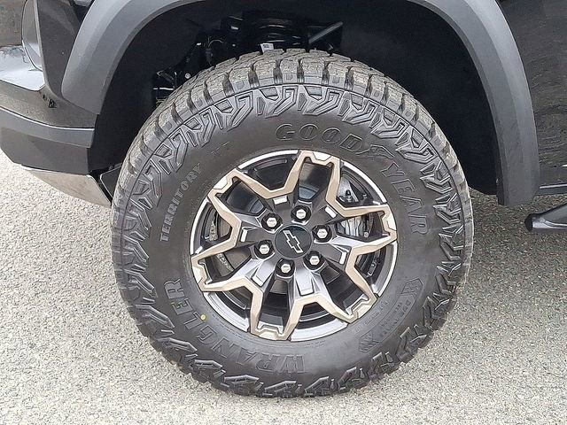 New 2026 Chevrolet Colorado ZR2 image 6