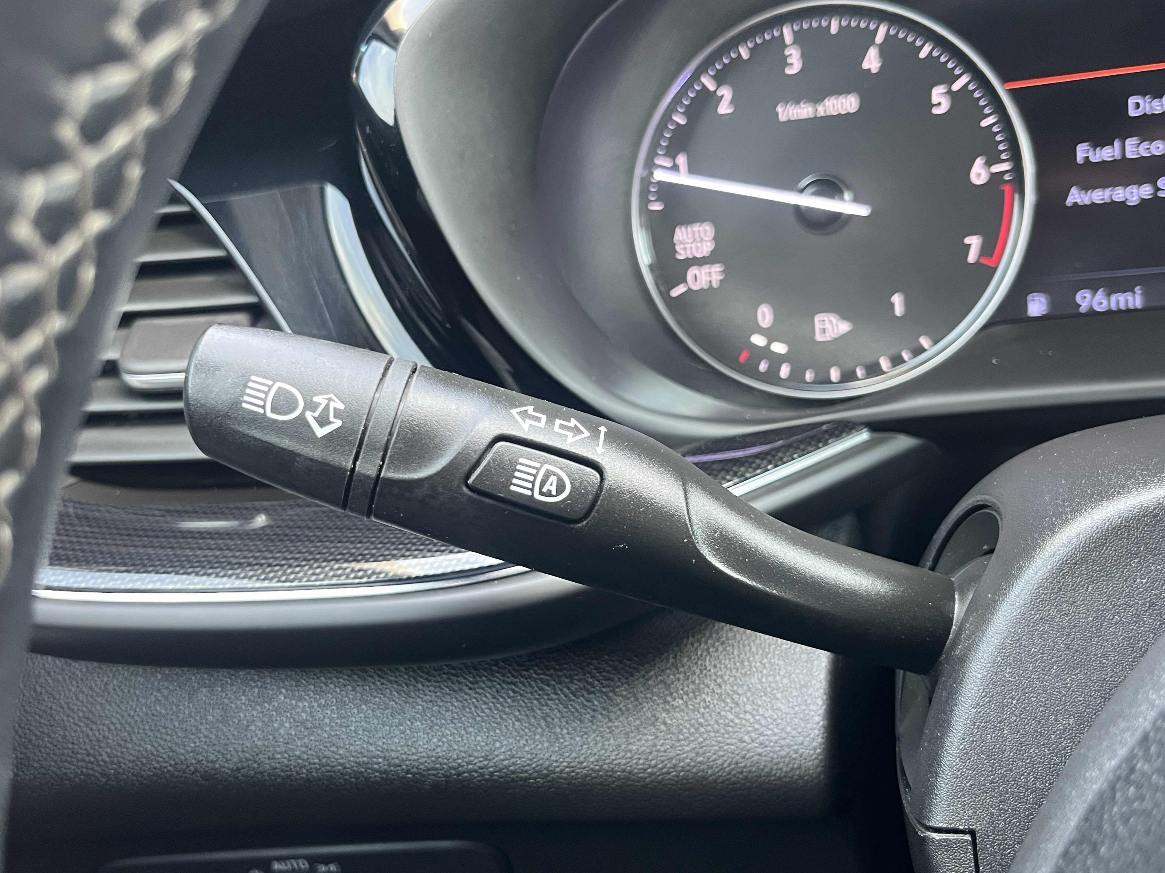 Used 2023 Buick Envision Essence w/ Sport Touring Package FWD image 21