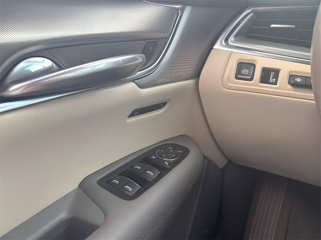 Certified 2022 Cadillac XT5 Premium Luxury w/ Technology Package image 29