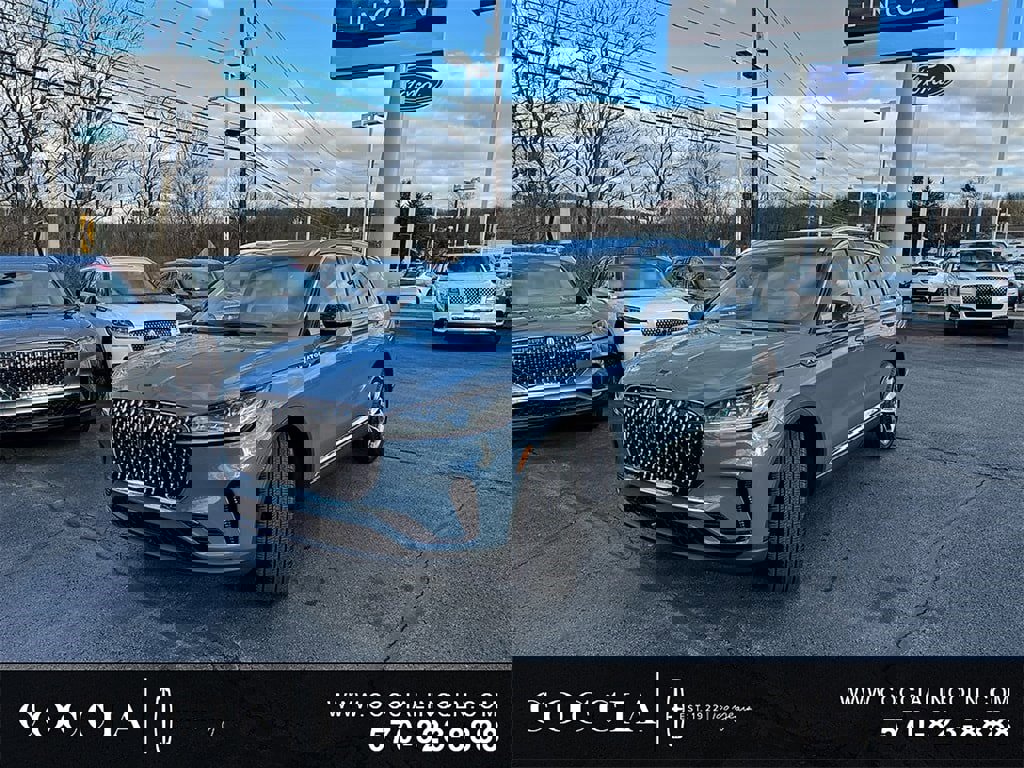 New 2025 Lincoln Aviator Reserve w/ Illumination Package