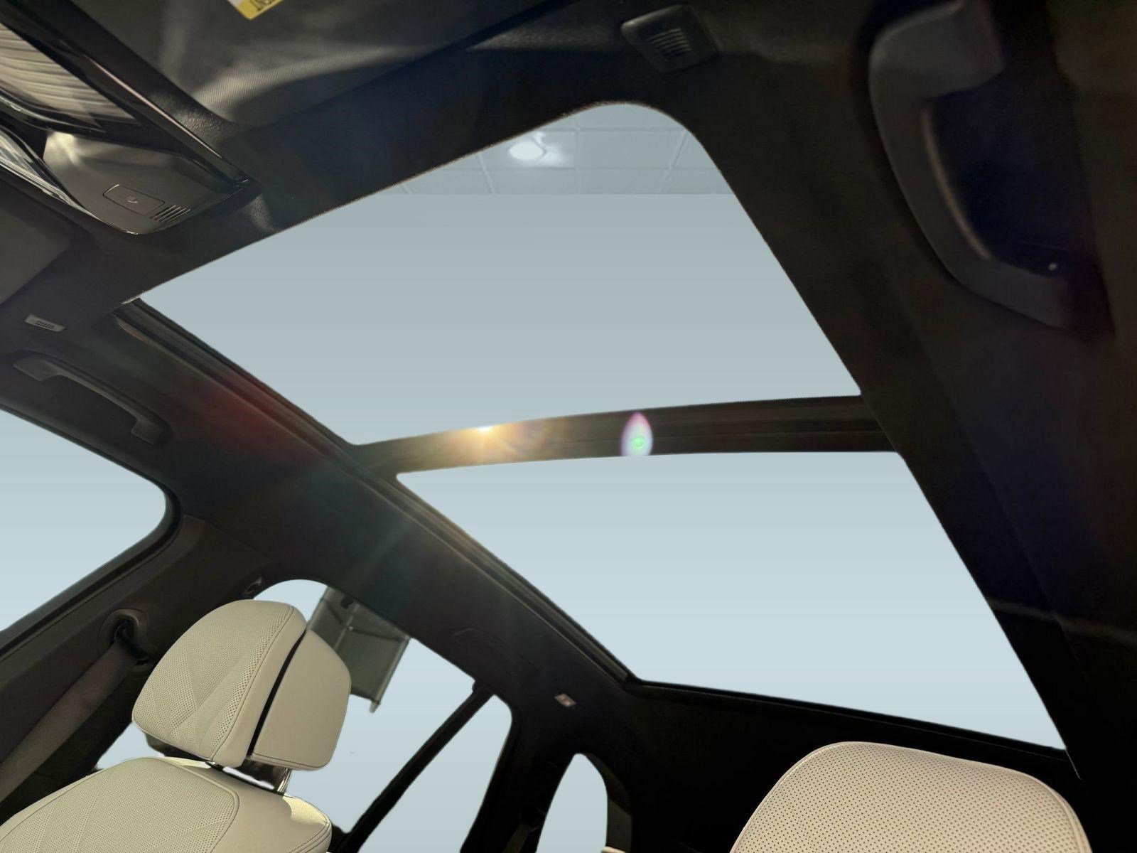 Used 2026 BMW X5 sDrive40i image 13