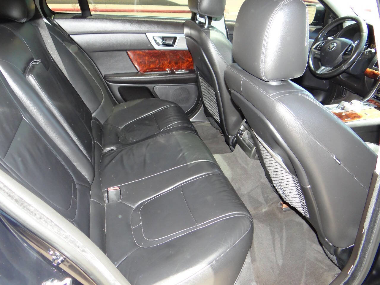 Used 2014 Jaguar XF 3.0 image 21