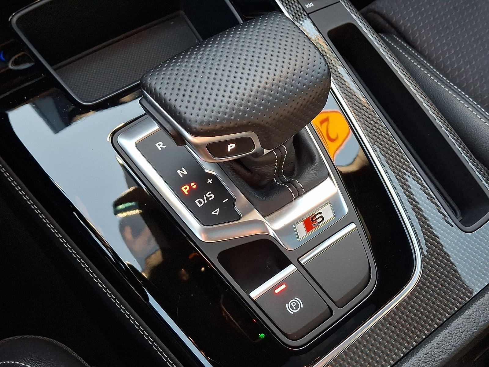 Used 2022 Audi SQ5 Prestige image 16