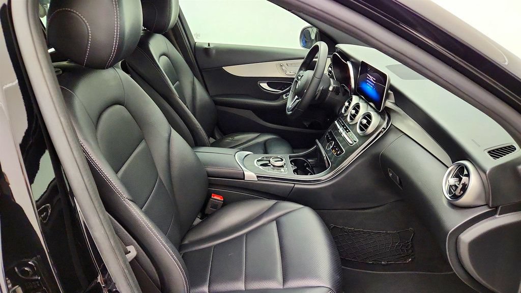 Used 2019 Mercedes-Benz C 300 Sedan w/ Premium Package image 21