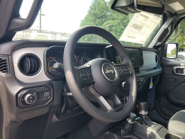 New 2025 Jeep Gladiator Sport image 21