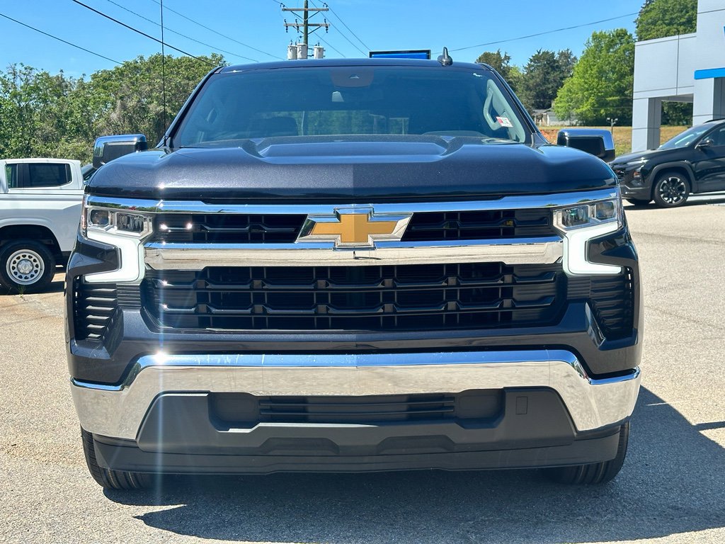 Used 2023 Chevrolet Silverado 1500 LT w/ Protection Package RWD image 5
