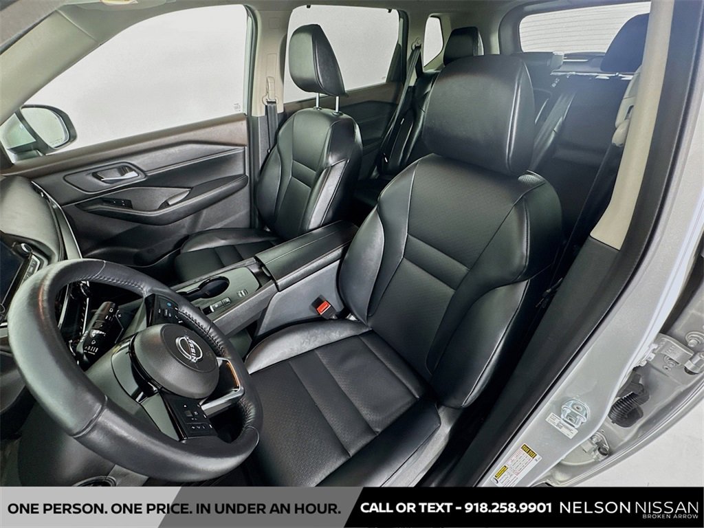 Certified 2023 Nissan Rogue SV w/ SV Premium Package image 20