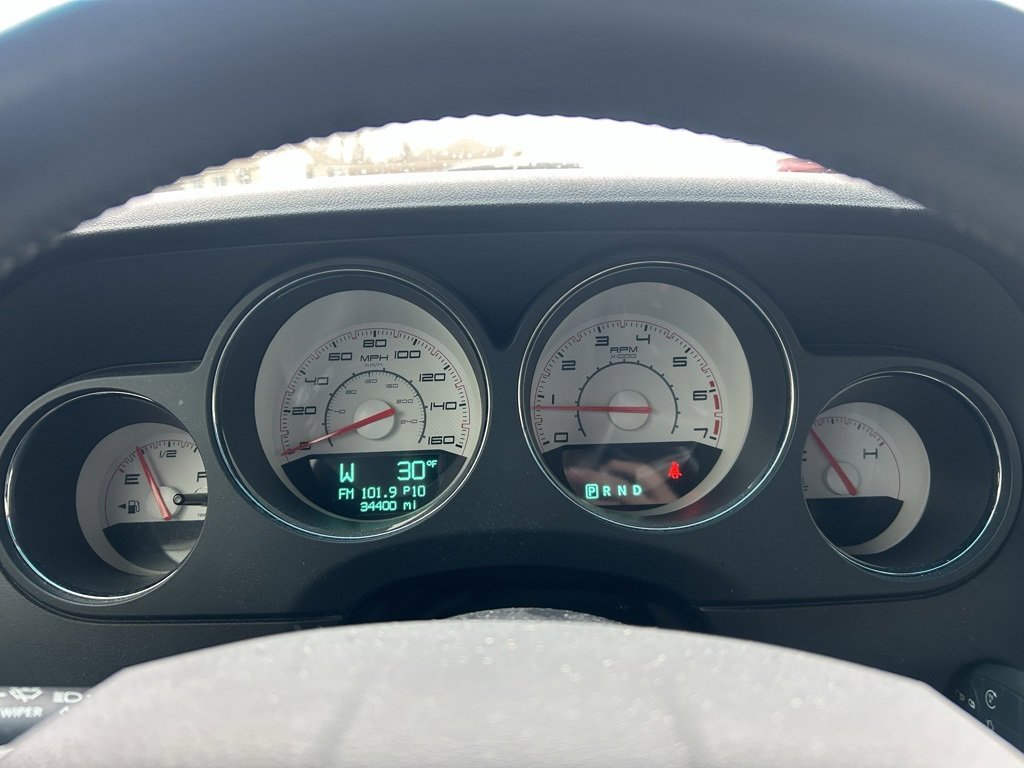 Used 2011 Dodge Challenger R/T image 18