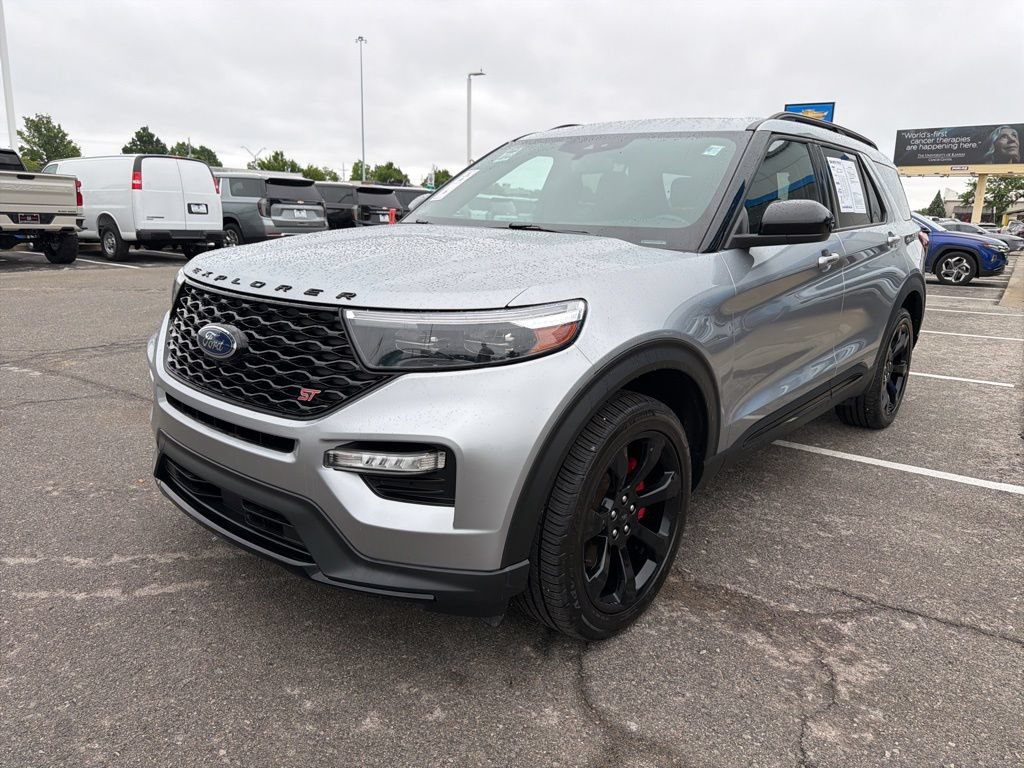 Used 2022 Ford Explorer ST w/ ST Street Pack AWD/4WD image 7