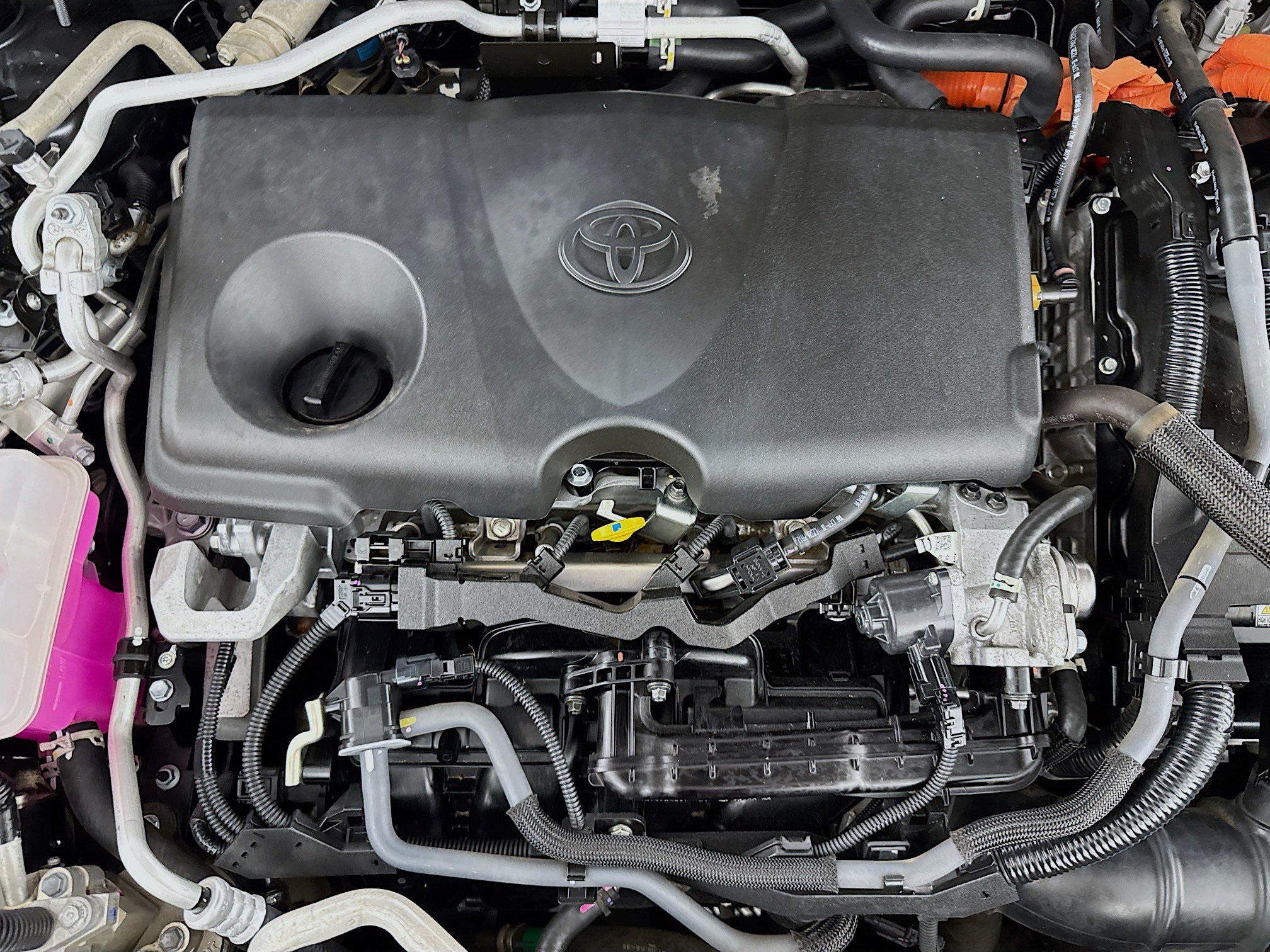 Used 2024 Toyota RAV4 XSE AWD/4WD image 37