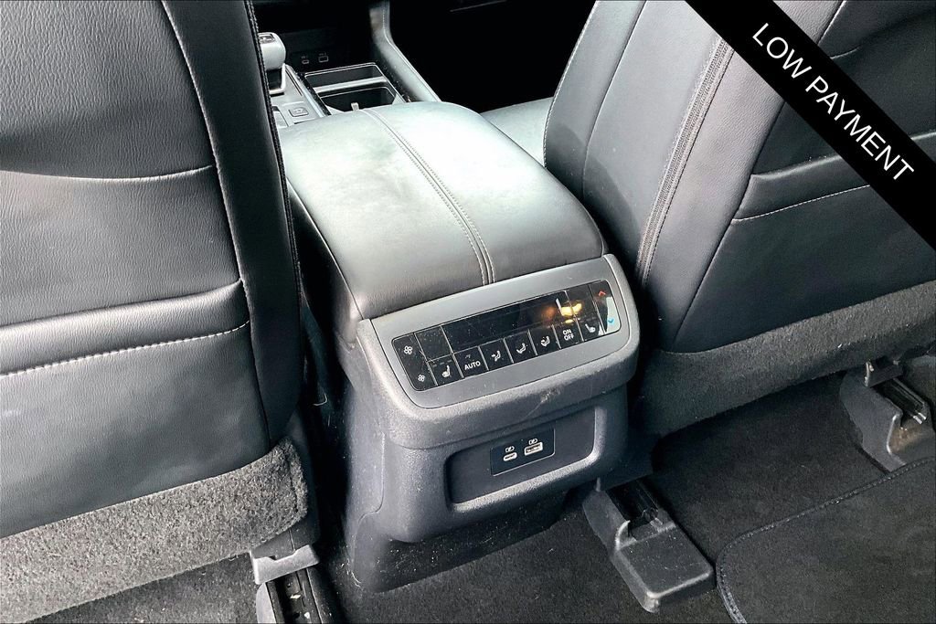 Used 2023 Nissan Pathfinder SL w/ SL Premium Package image 10