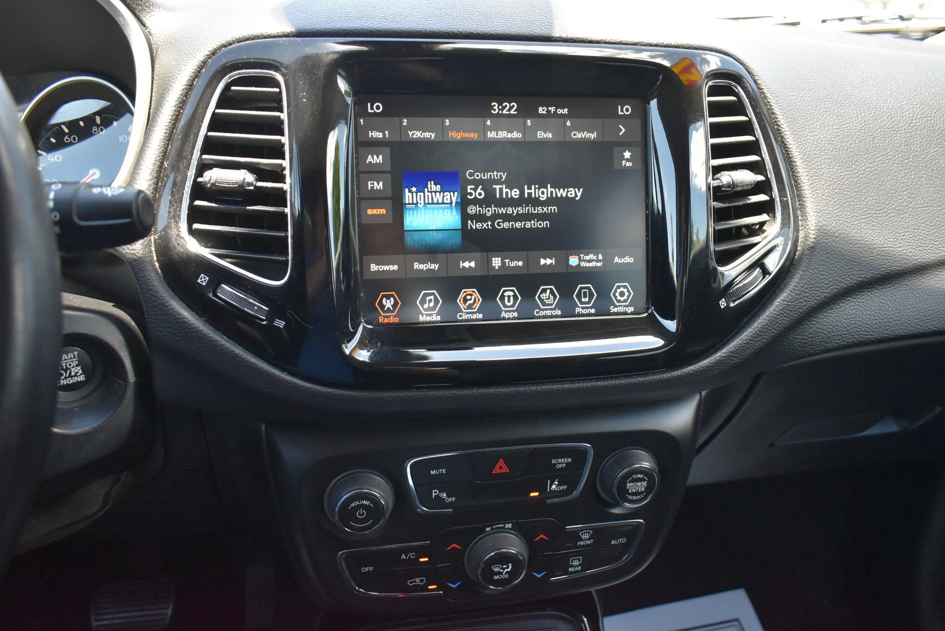 Used 2021 Jeep Compass Limited AWD/4WD image 26