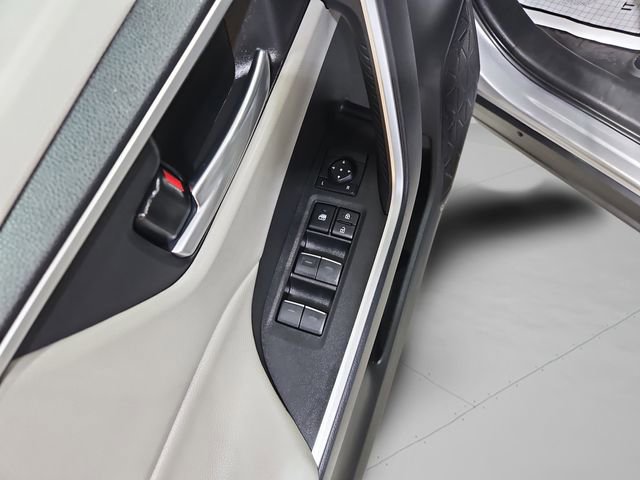 Used 2024 Toyota RAV4 XLE w/ Convenience Package image 29