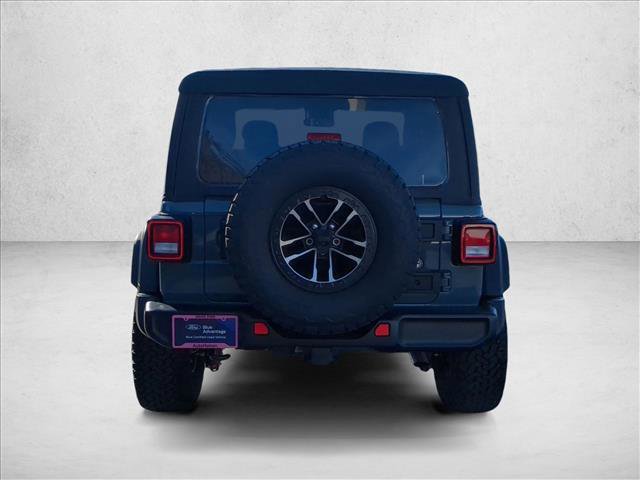 Used 2025 Jeep Wrangler Sport image 7