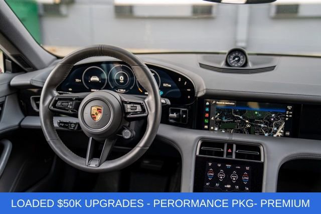 Used 2020 Porsche Taycan 4S image 25