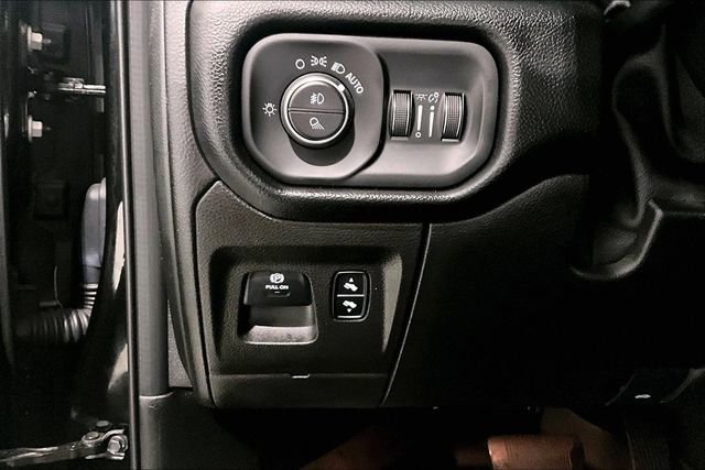 Used 2019 RAM 1500 Sport w/ Level 2 Equipment Group image 39