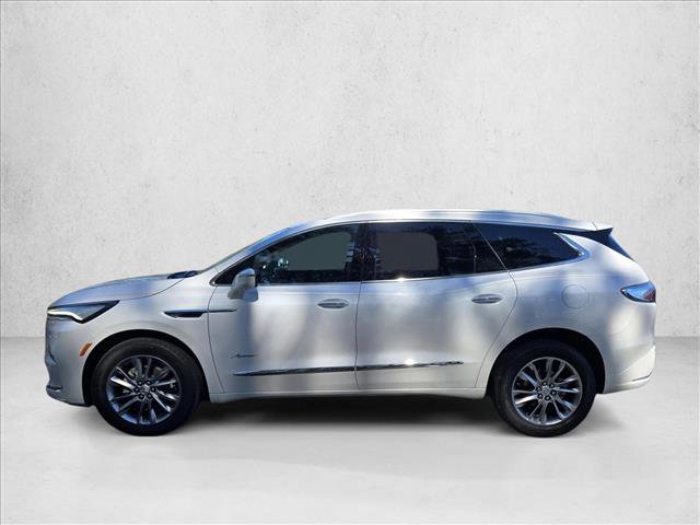 Used 2024 Buick Enclave Avenir w/ Avenir Technology Package image 9
