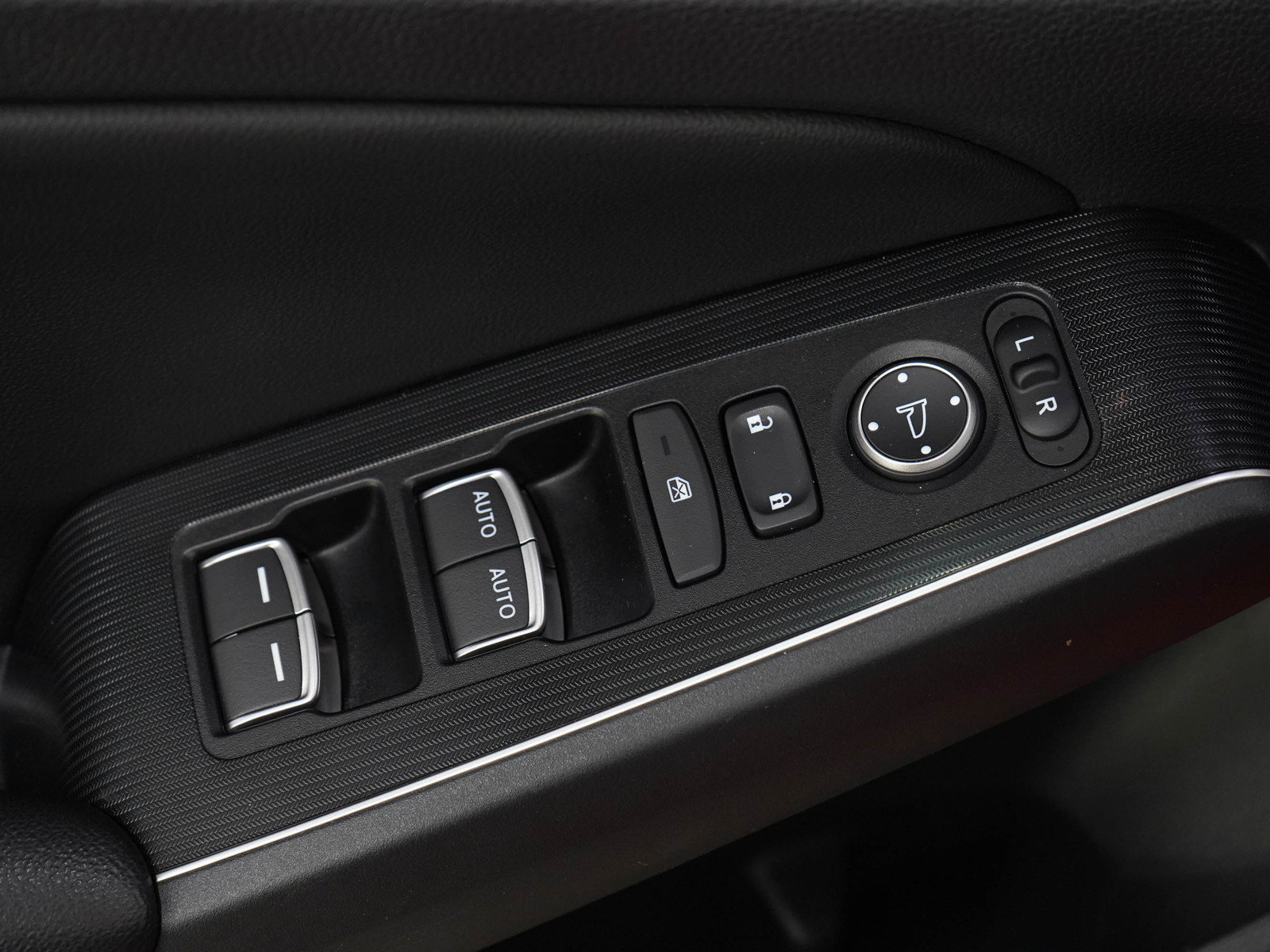 Used 2022 Honda Civic Sport Touring image 19
