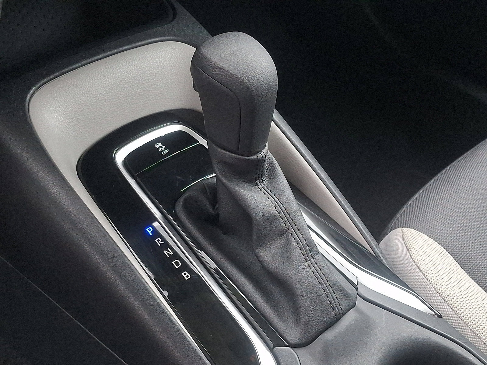 Certified 2023 Toyota Corolla LE image 15