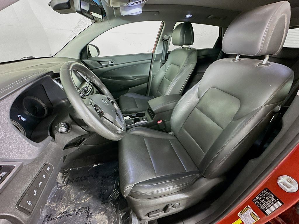 Used 2016 Hyundai Tucson Limited w/ Option Group 03 image 29