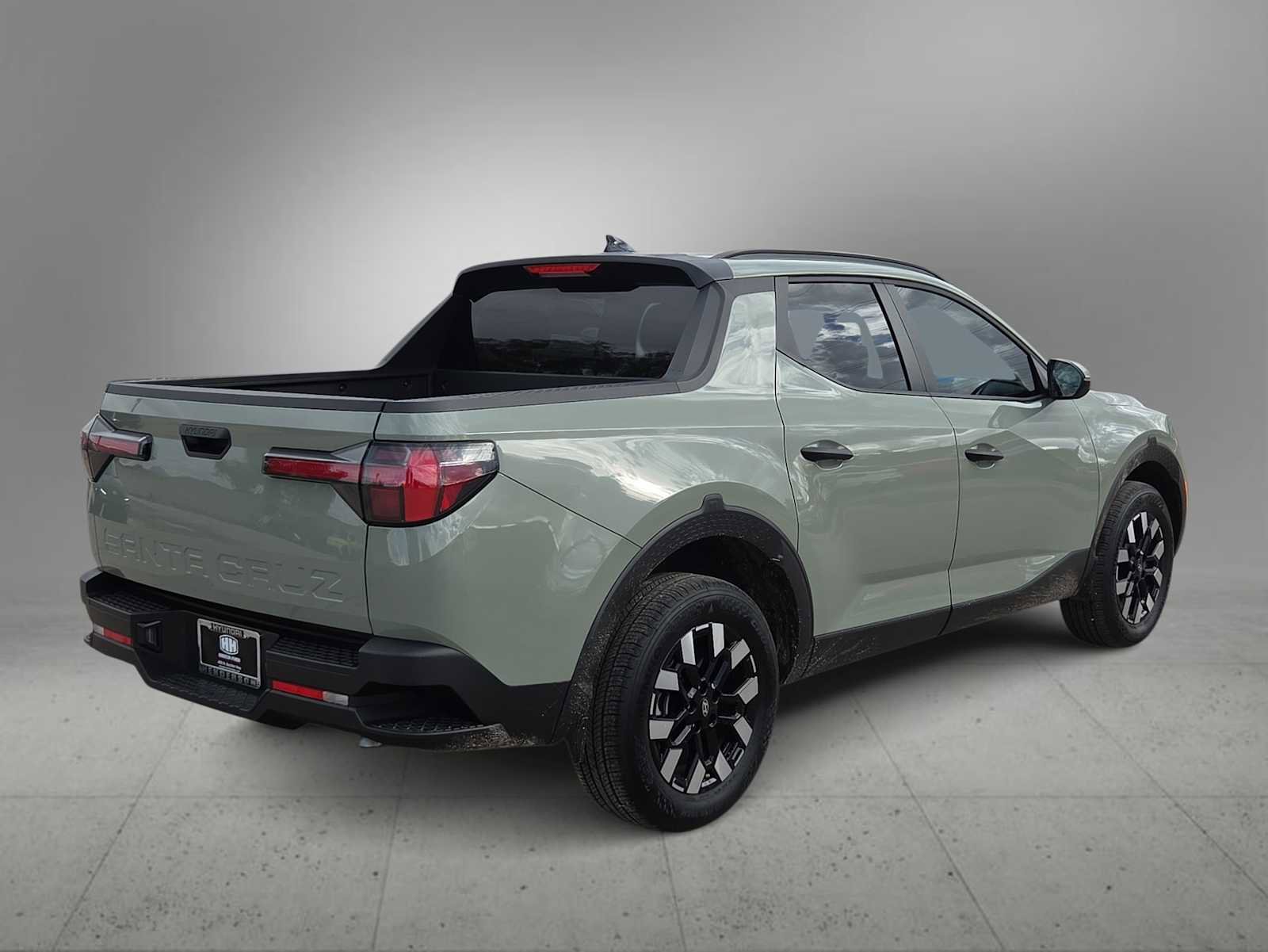 Certified 2025 Hyundai Santa Cruz SEL image 8