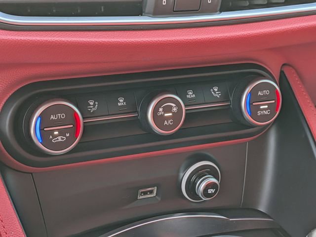 Used 2020 Alfa Romeo Stelvio w/ Nero Edizione image 20