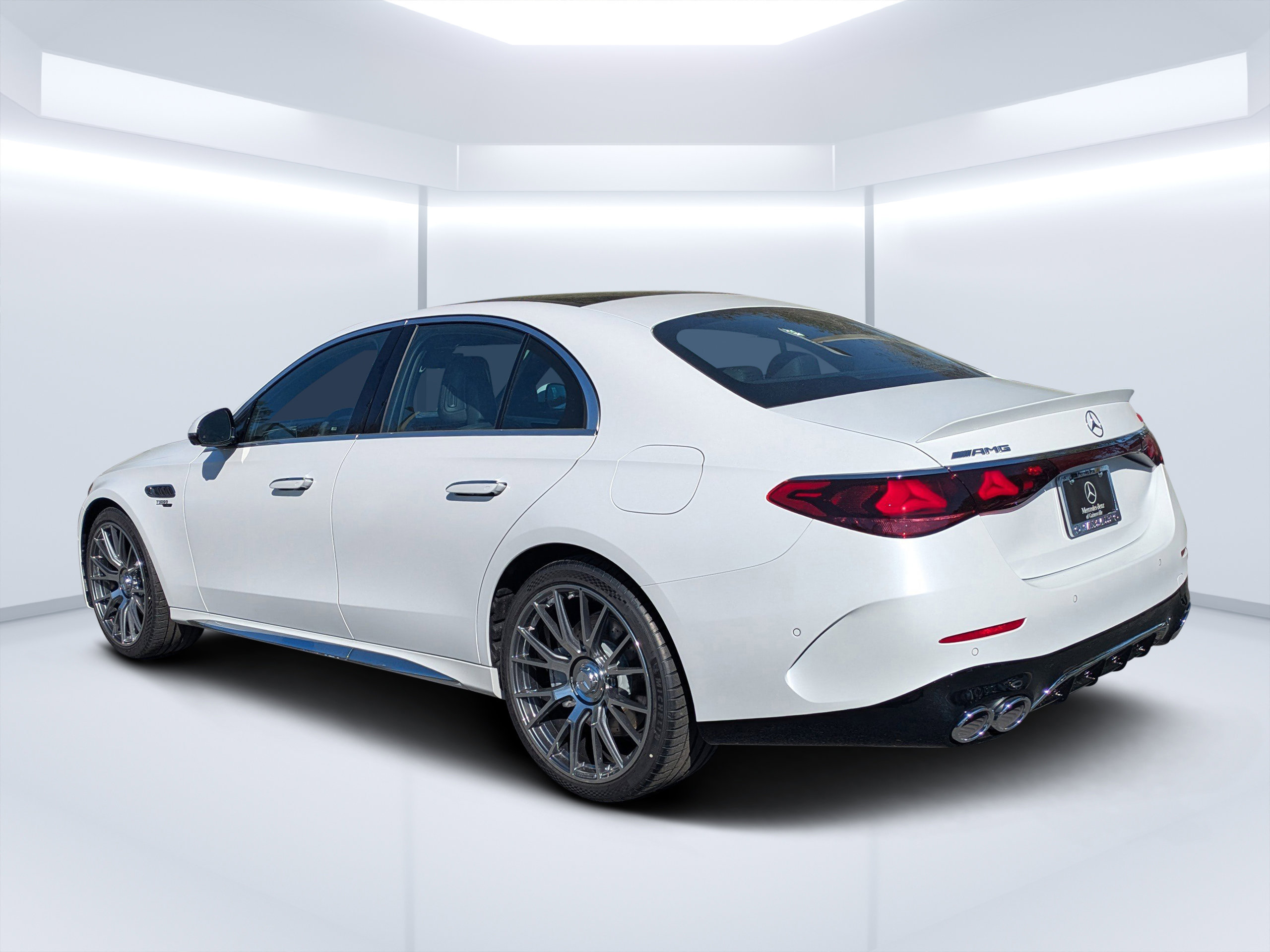 New 2026 Mercedes-Benz E 53 AMG e 4MATIC Sedan image 8