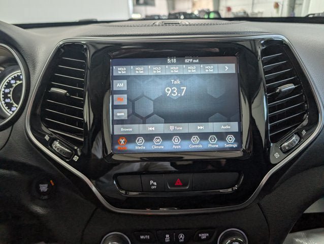 Used 2021 Jeep Cherokee Limited AWD/4WD image 22