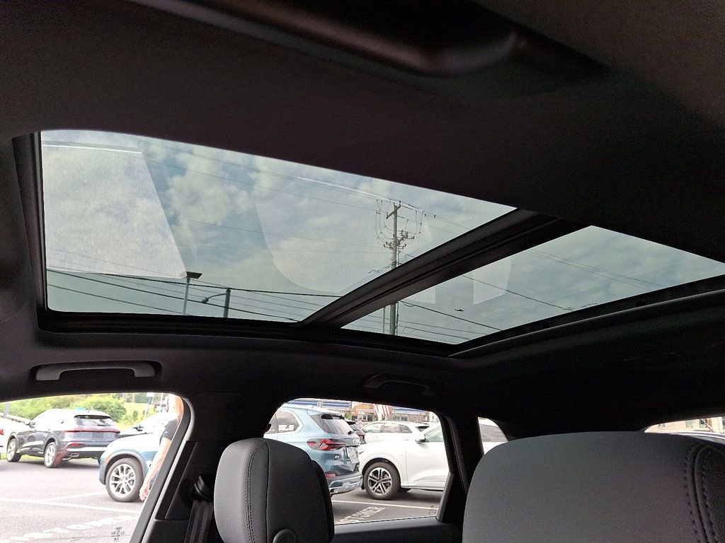 Certified 2024 Audi Q3 2.0T Premium Plus image 15