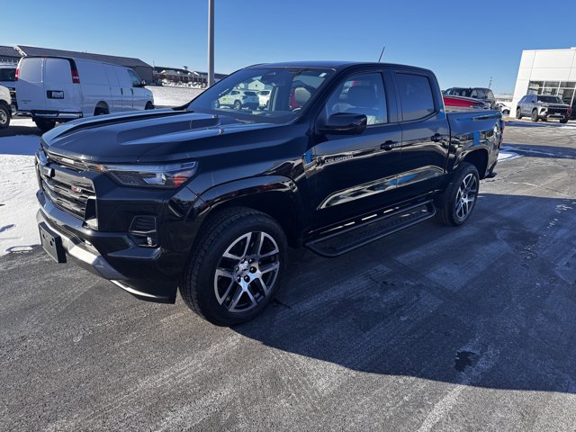 Used 2023 Chevrolet Colorado Z71 w/ Z71 Convenience Package 2 image 5