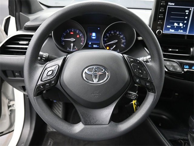 Used 2019 Toyota C-HR XLE image 7