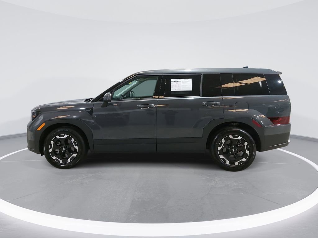 Used 2025 Hyundai Santa Fe SE FWD image 8