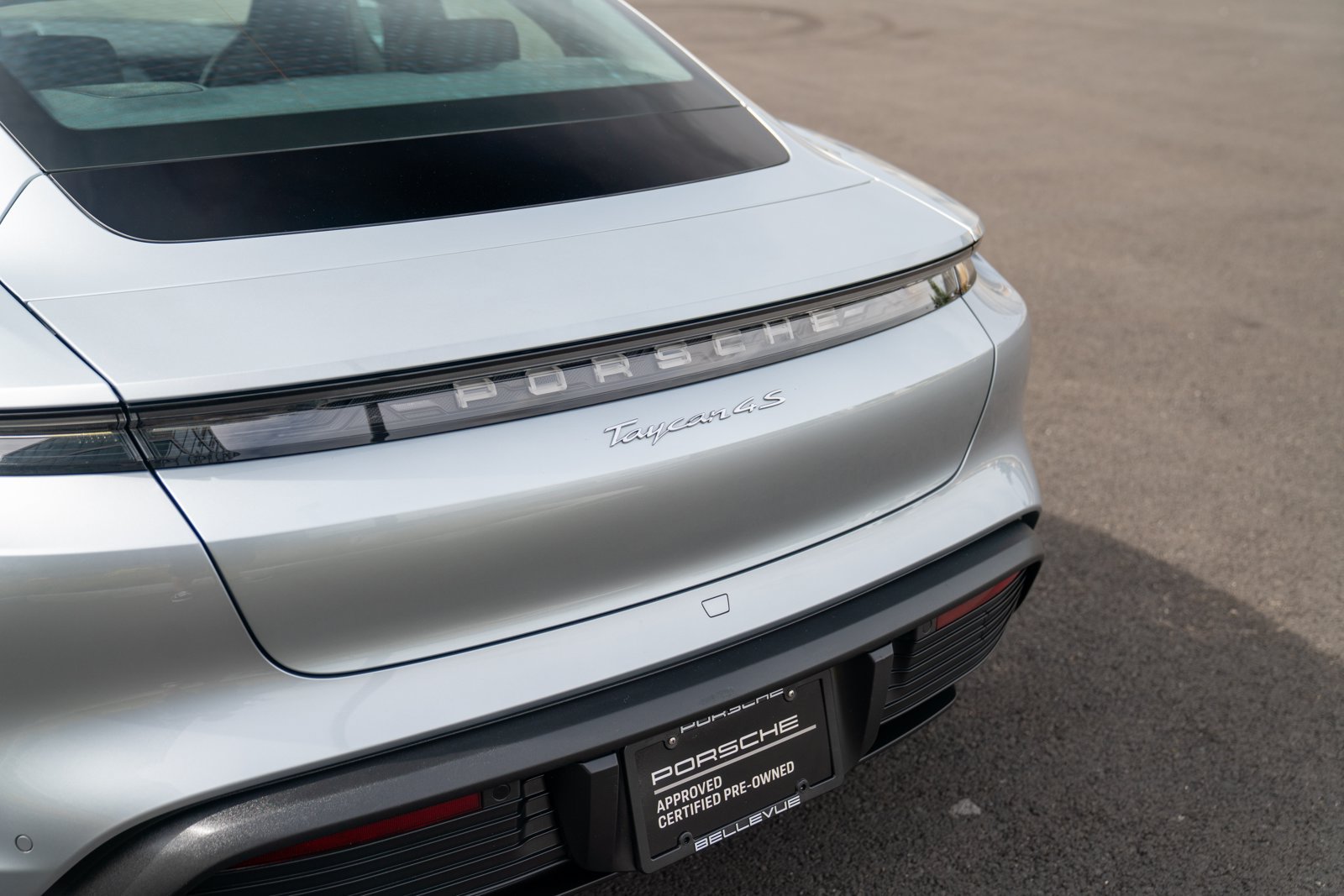 Certified 2024 Porsche Taycan 4S AWD/4WD image 28