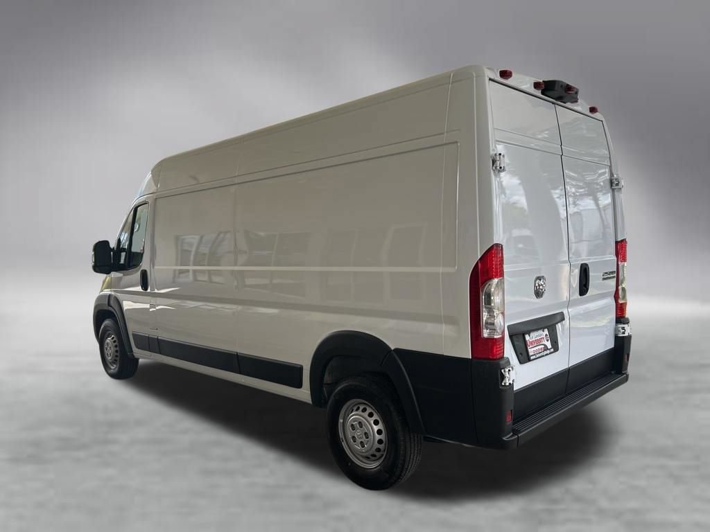 Used 2025 RAM ProMaster 2500 w/ Convenience Group FWD image 4
