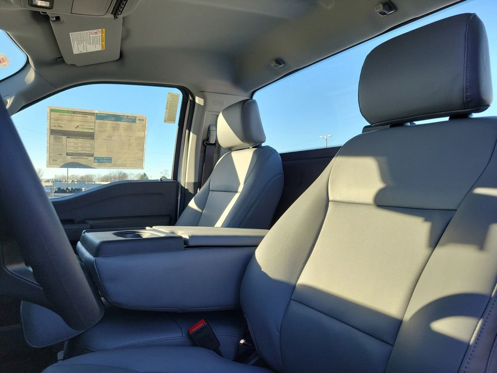 New 2026 Ford F250 XL w/ FX4 Off-Road Package image 18